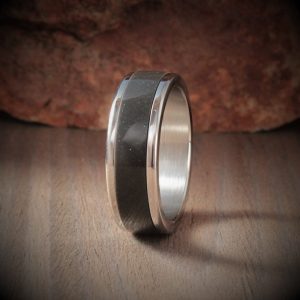 Pearl Anthracite Acrylic Stone Inlay Ring
